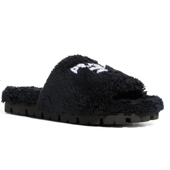 SOLD - BRAND NEW PRADA LOGO SLIPPERS SOLD OUT STYLE - Size 37 Black - Picture 7 of 8